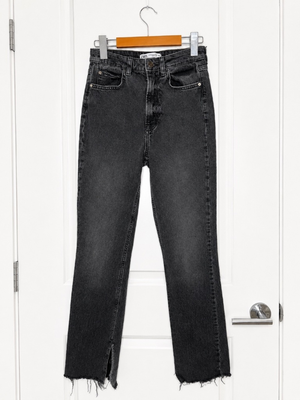 Zara High Rise Straight Leg Jeans Black